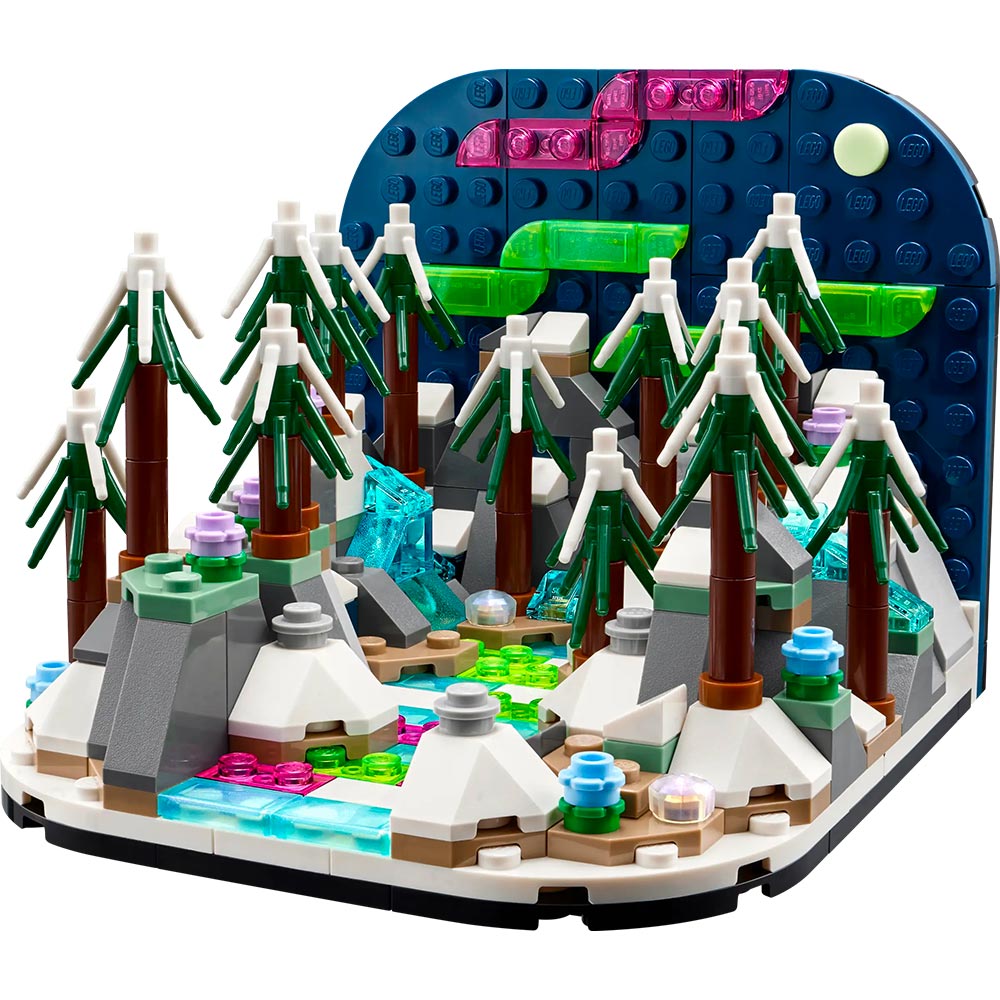 Northern Lights Diorama - LEGO® Exclusive 40785