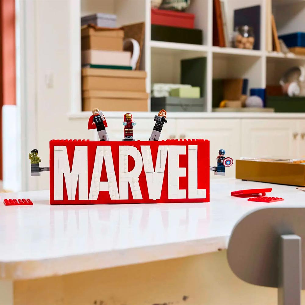 MARVEL Logo - LEGO® Marvel 76313