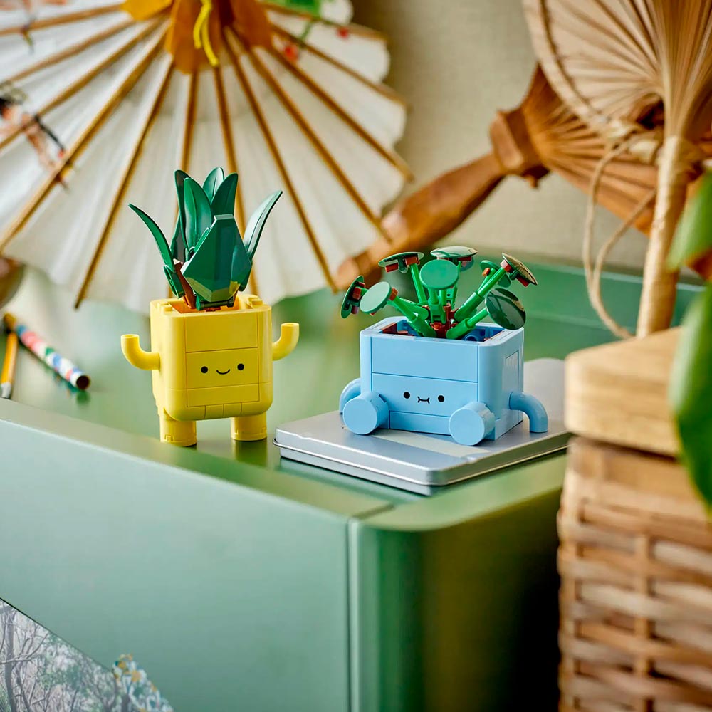 Happy Plants - LEGO® Botanicals 10349