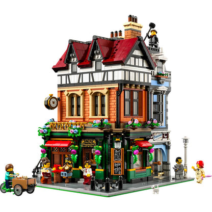 Tudor Corner - LEGO® Icons 10350
