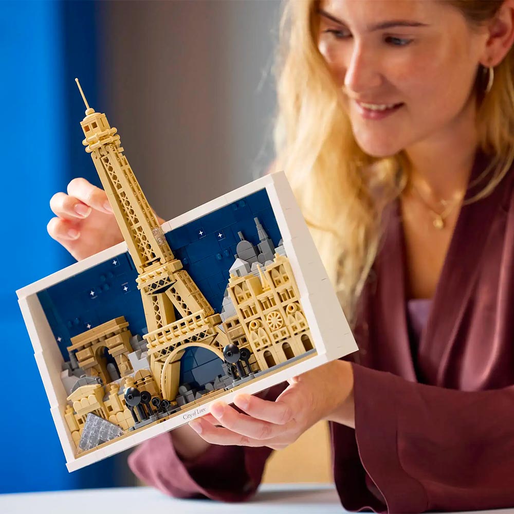 Paris – City of Love - LEGO® Architecture 21064