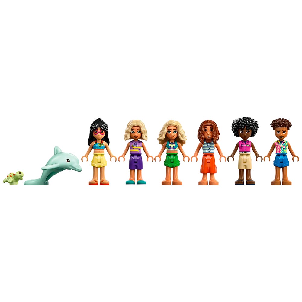 Family Holiday Beach Resort - LEGO® Friends 42673