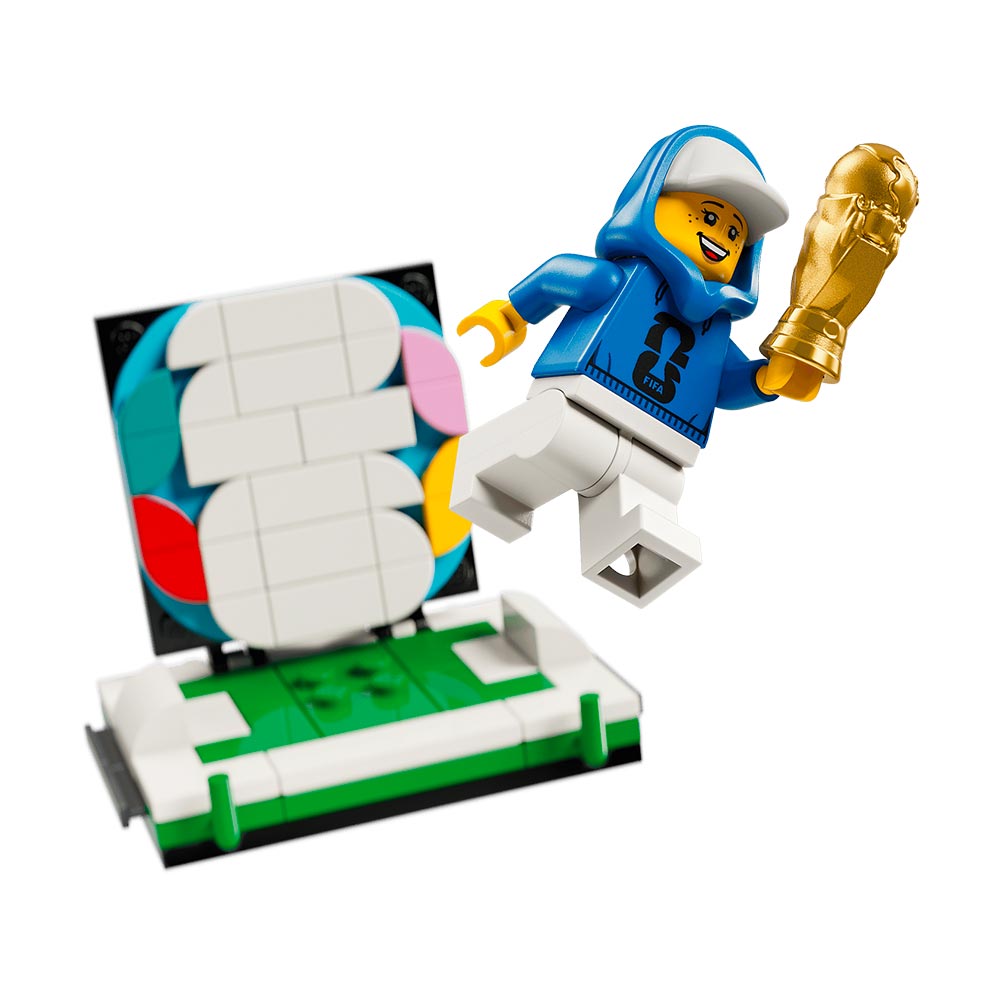 FIFA World Cup™ Official Trophy - LEGO® Editions 43020