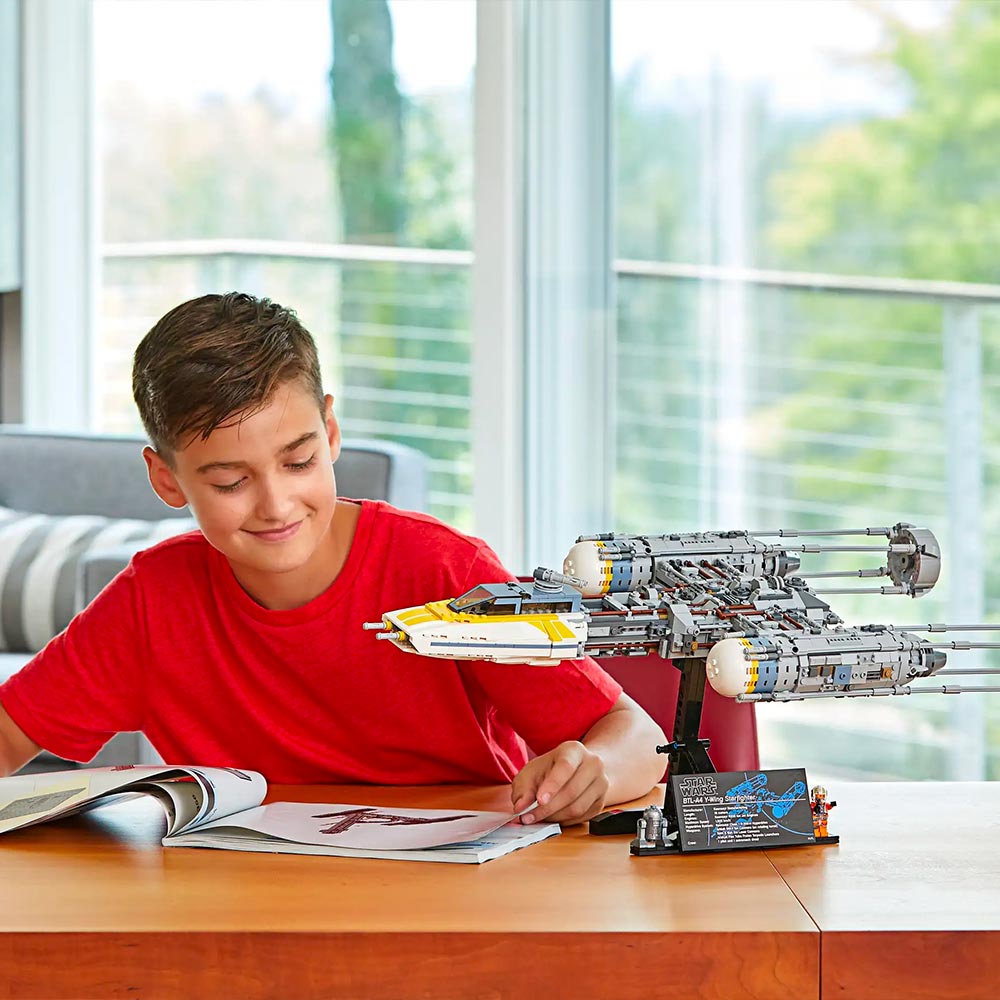 Y-Wing Starfighter - Ultimate Collector Series - LEGO® Star Wars 75181