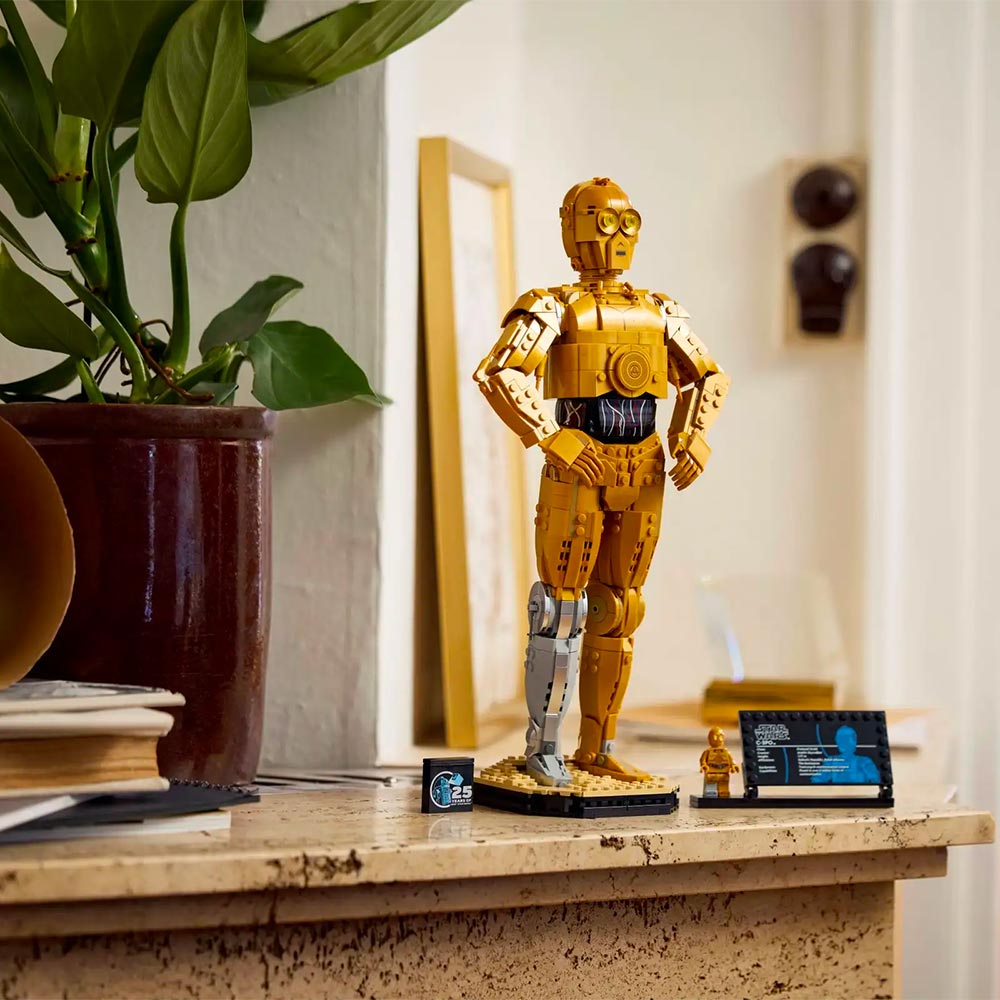 Buildable C-3PO - LEGO® Star Wars 75398