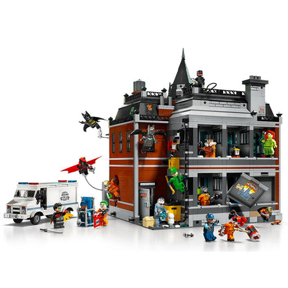 Arkham Asylum - LEGO® DC Comics 76300