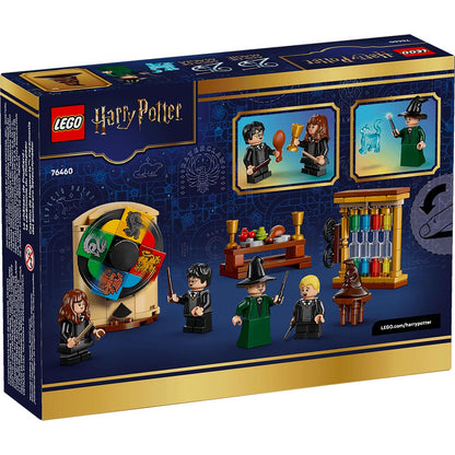 Hogwarts Castle: Sorting Hat Ceremony - LEGO® Harry Potter 76460